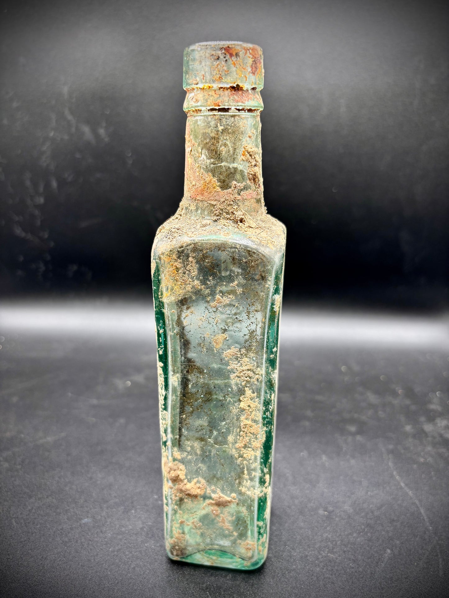 WW1 HP Sauce Bottle Somme Find