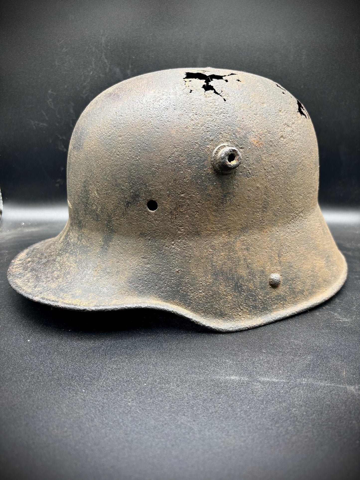 WW1 German M16 Helmet Somme Relic