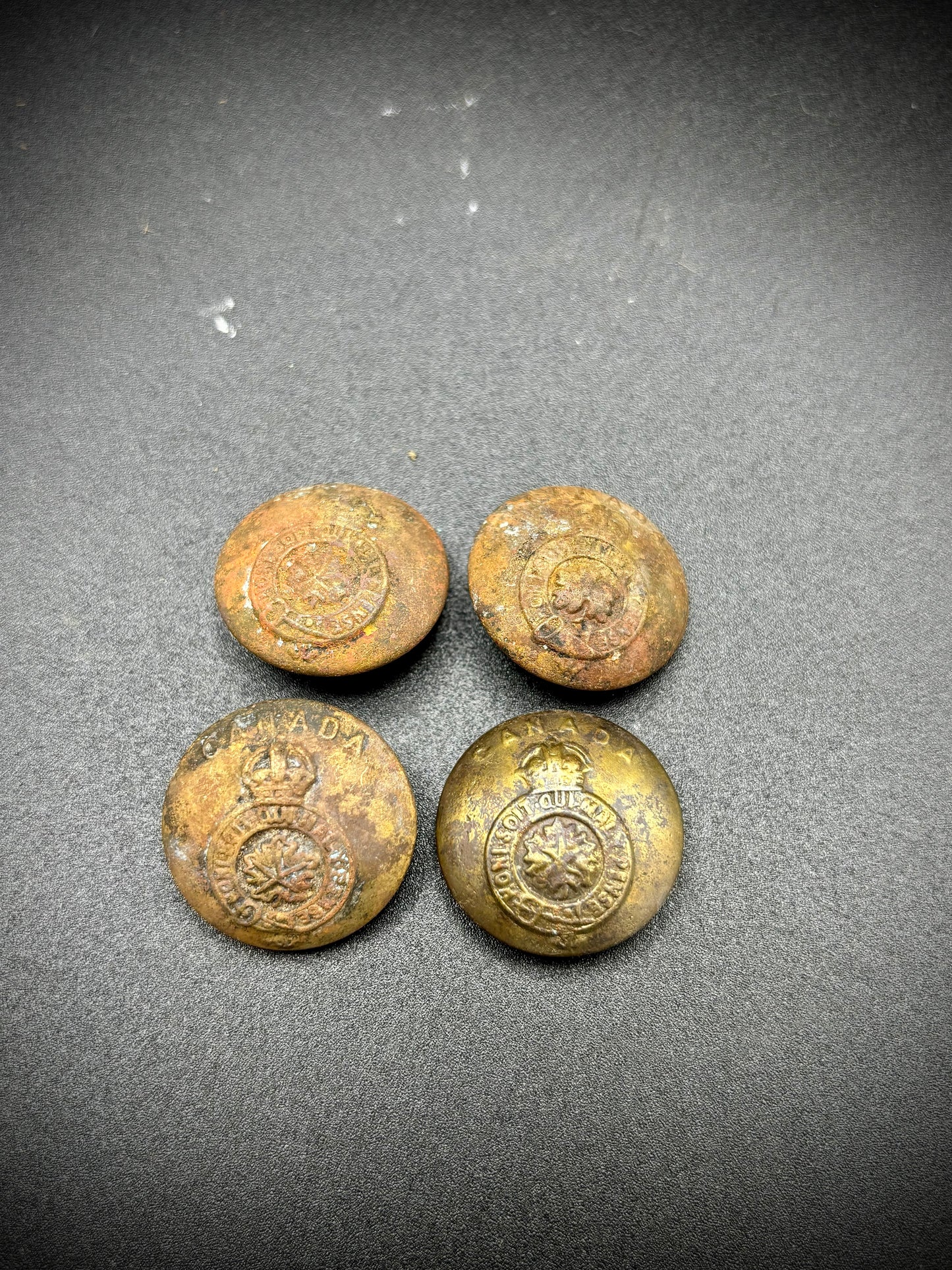 WW1 Canadian Buttons Found On The Somme