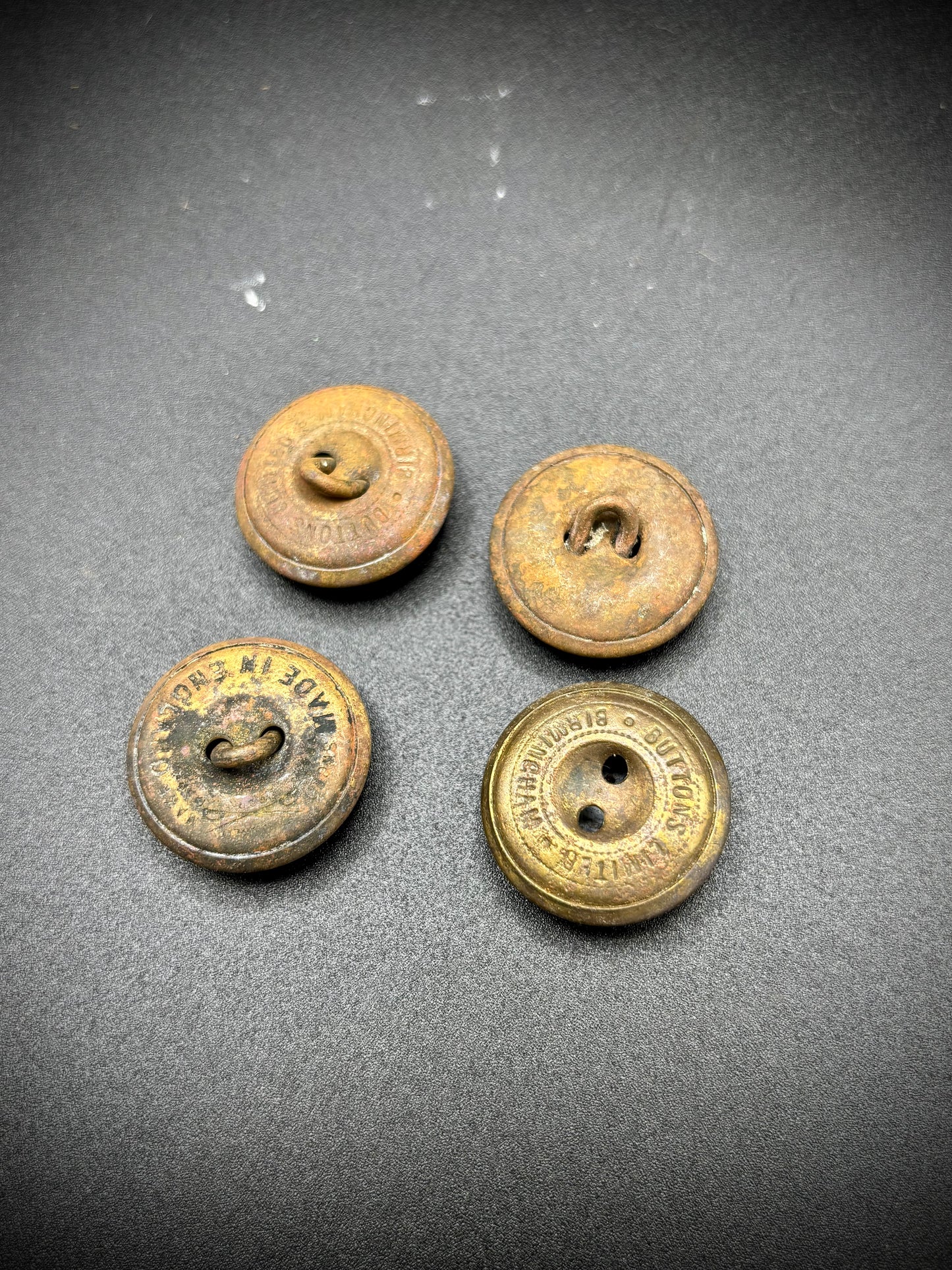 WW1 Canadian Buttons Found On The Somme