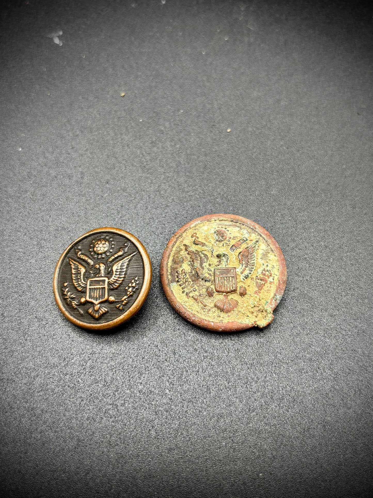 WW1 American Buttons Found On The Somme