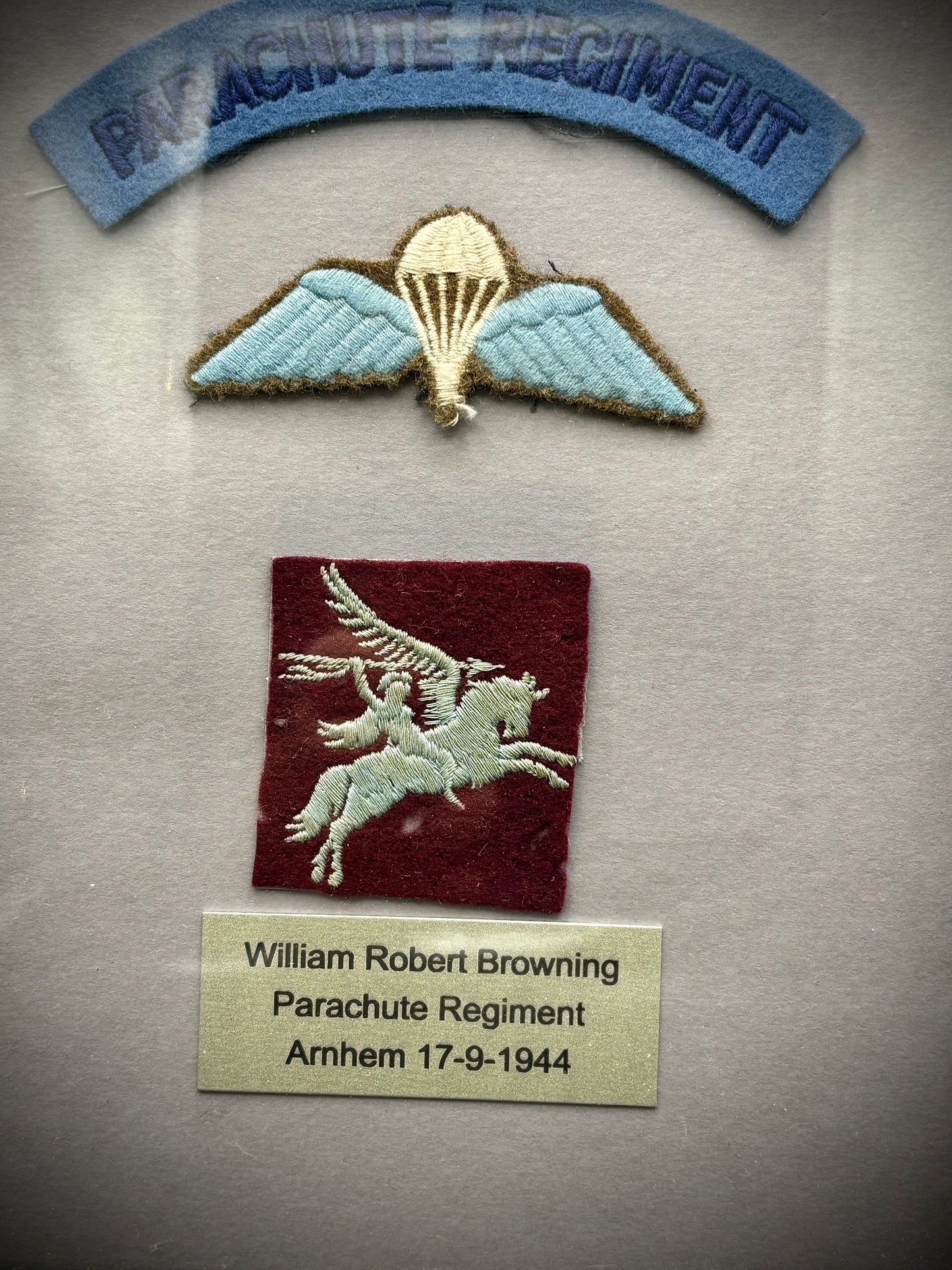 WW2 British Airborne Cloth Badges Arnhem