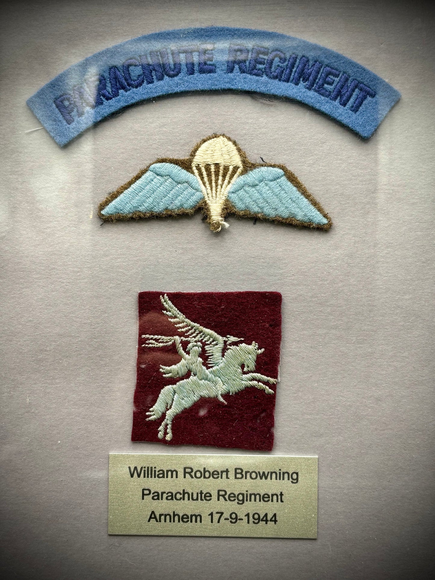 WW2 British Airborne Cloth Badges Arnhem