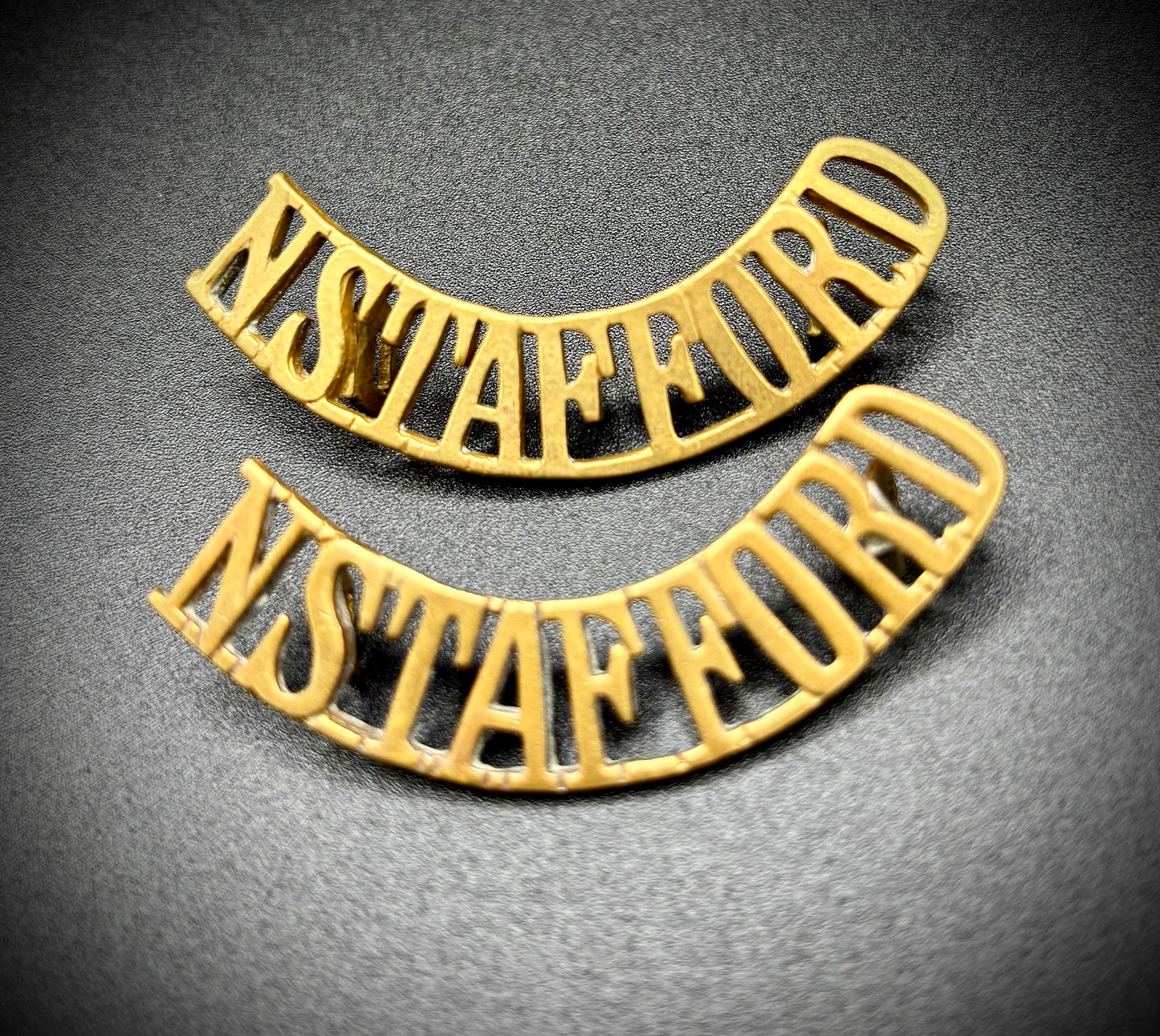 WW1 North Staffordshire Regiment Shoulder Title Pair