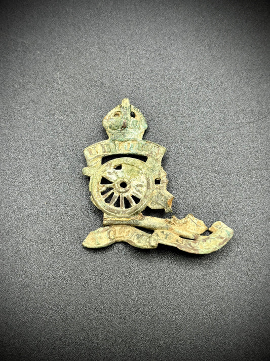 WW1 Royal Artillery Cap Badge Somme Find