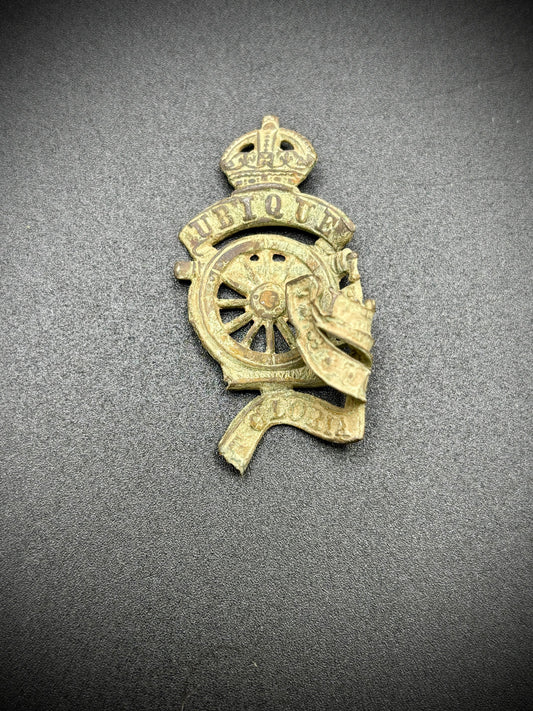 WW1 Royal Artillery Cap Badge Somme Find