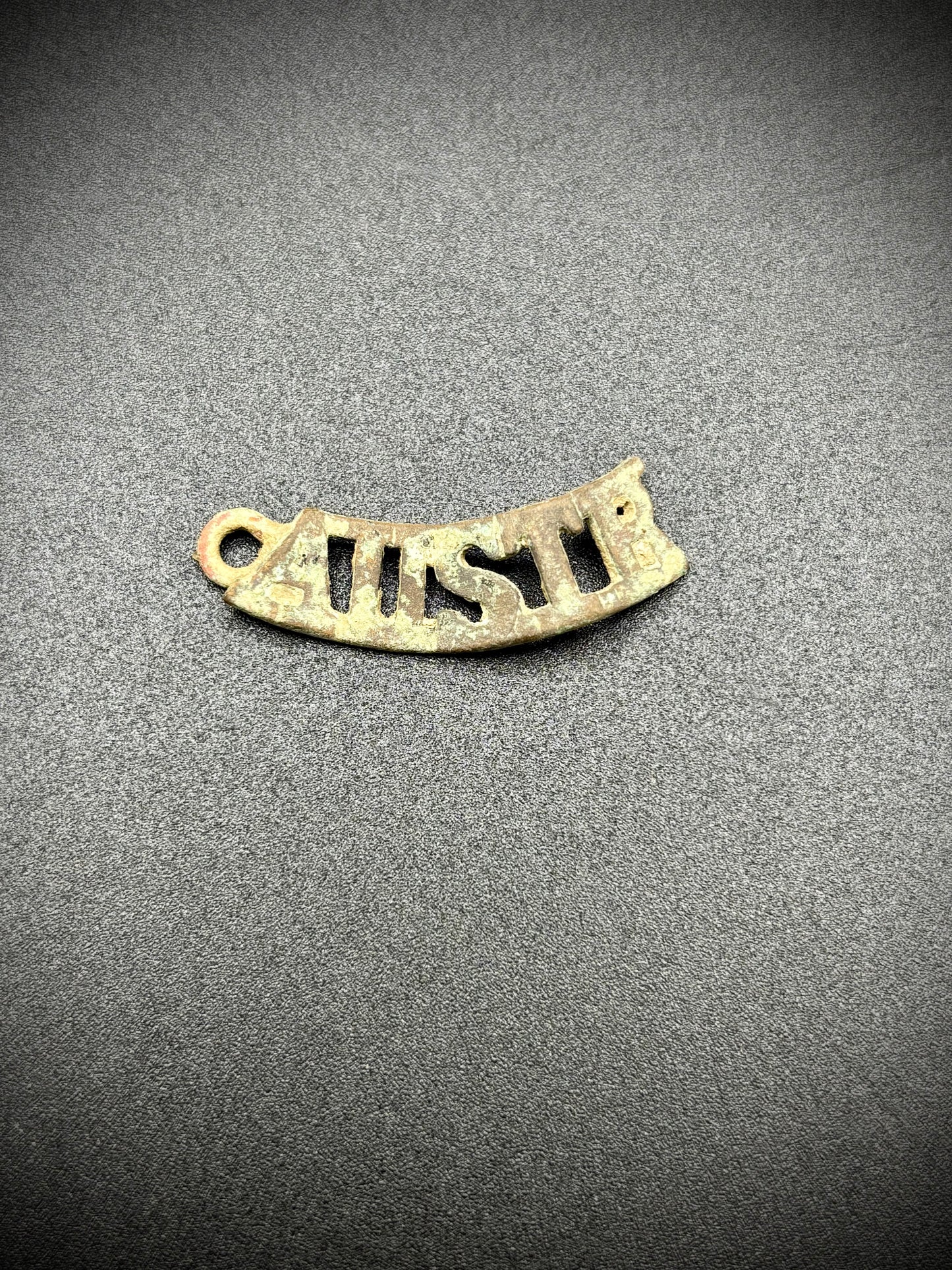 WW1 Australian Shoulder Title Somme Find