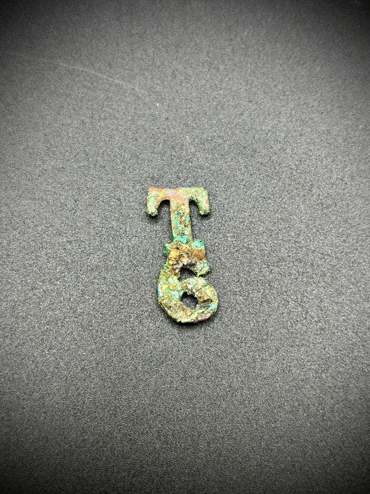 WW1 T6 Shoulder title piece