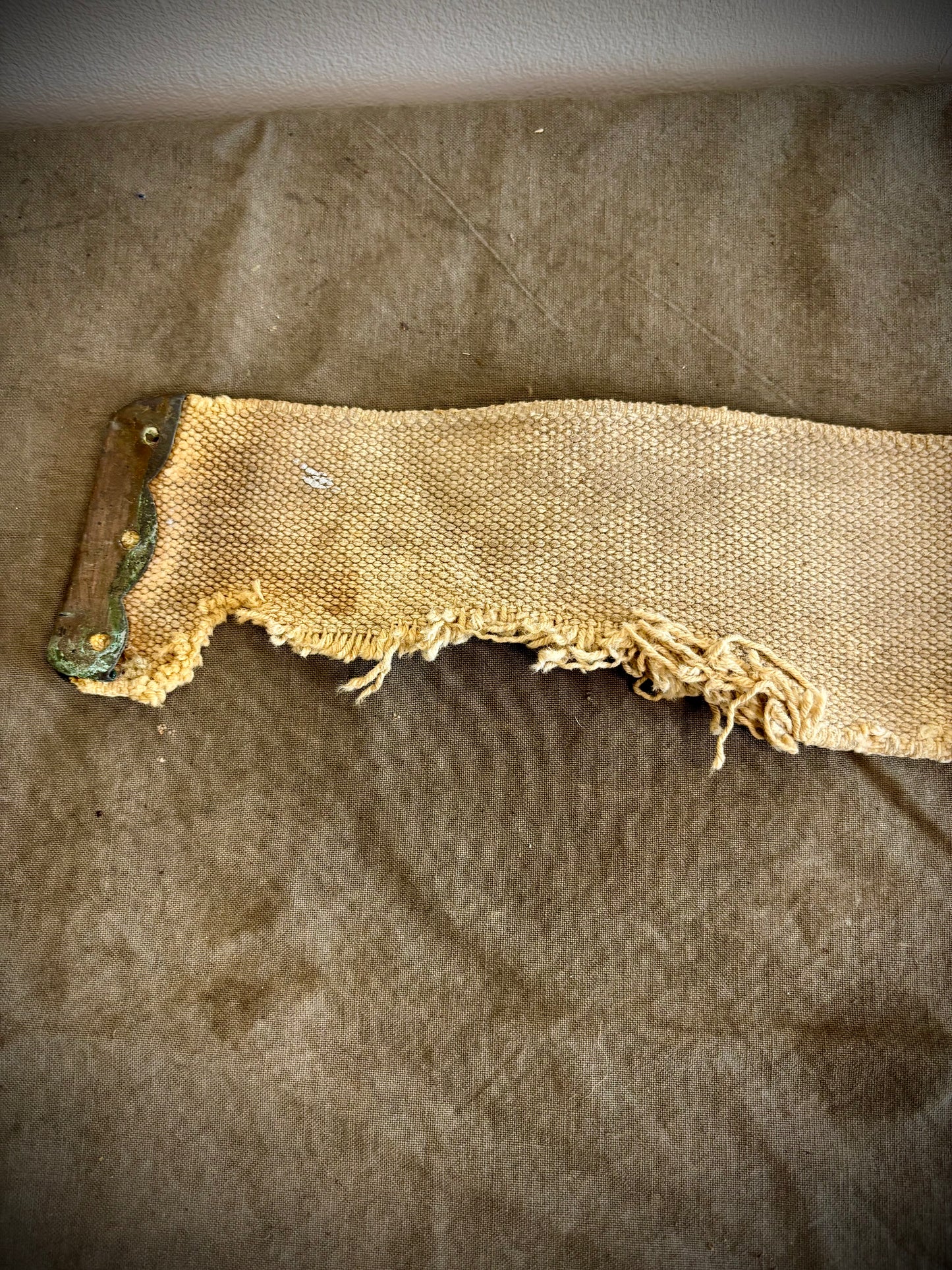 WW1 British Barn Find Belt 1916