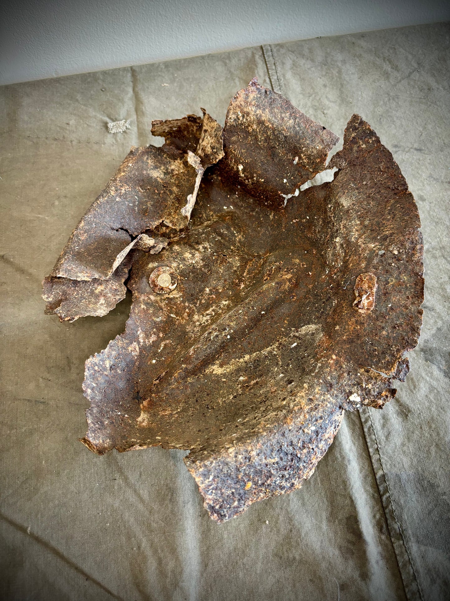 WW1 British Helmet Relic