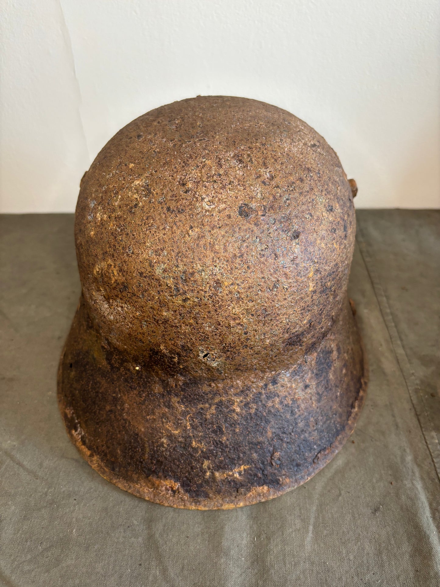 WW1 Battle Damaged M16 German Helmet Somme Find