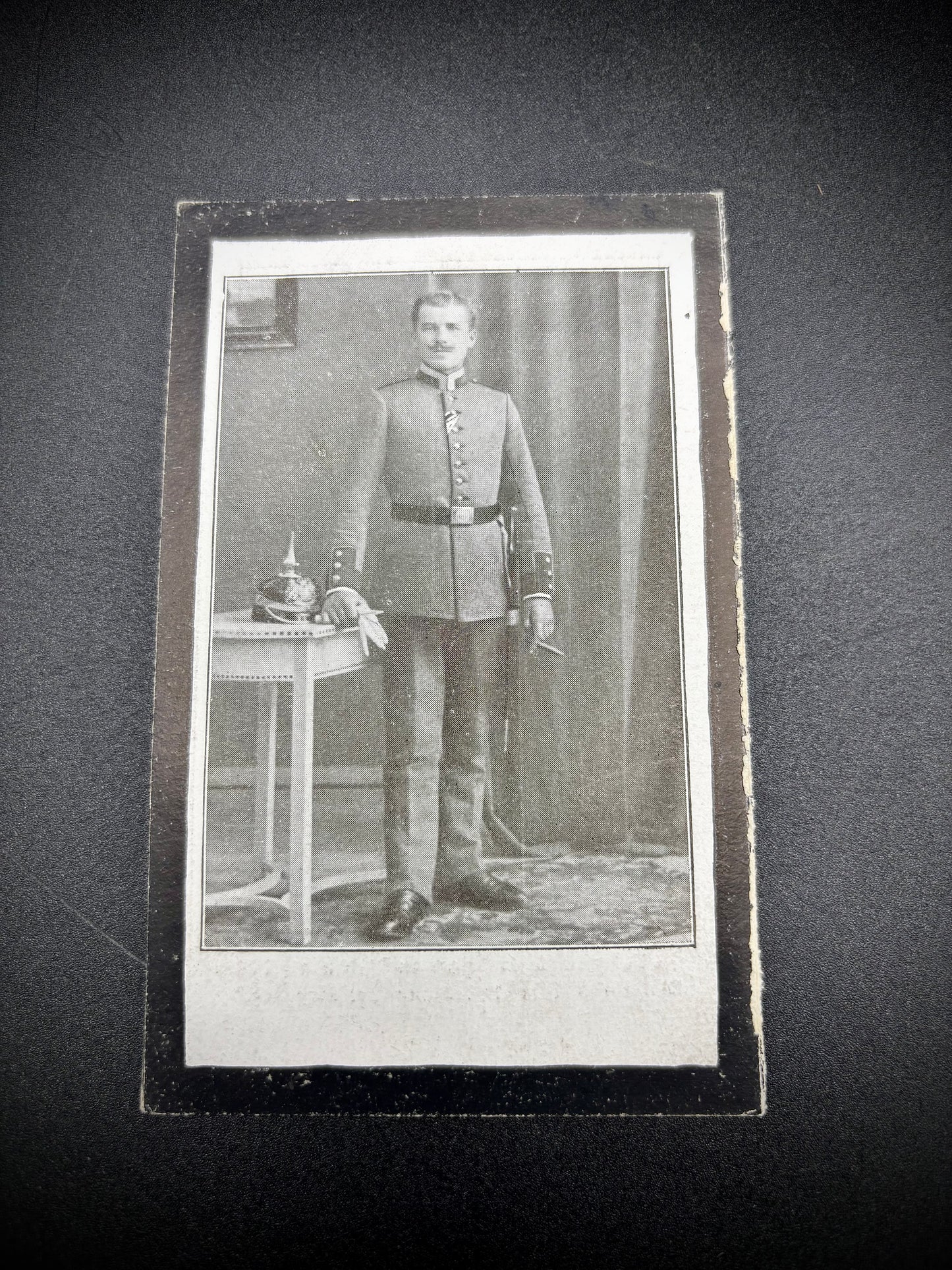 WW1 German Memorial Card Cross of Merit, Iron Cross recipient St Quentin