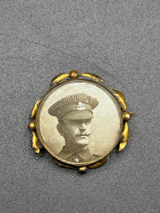 WW1 Sweetheart Broach South Staffordshire Regiment